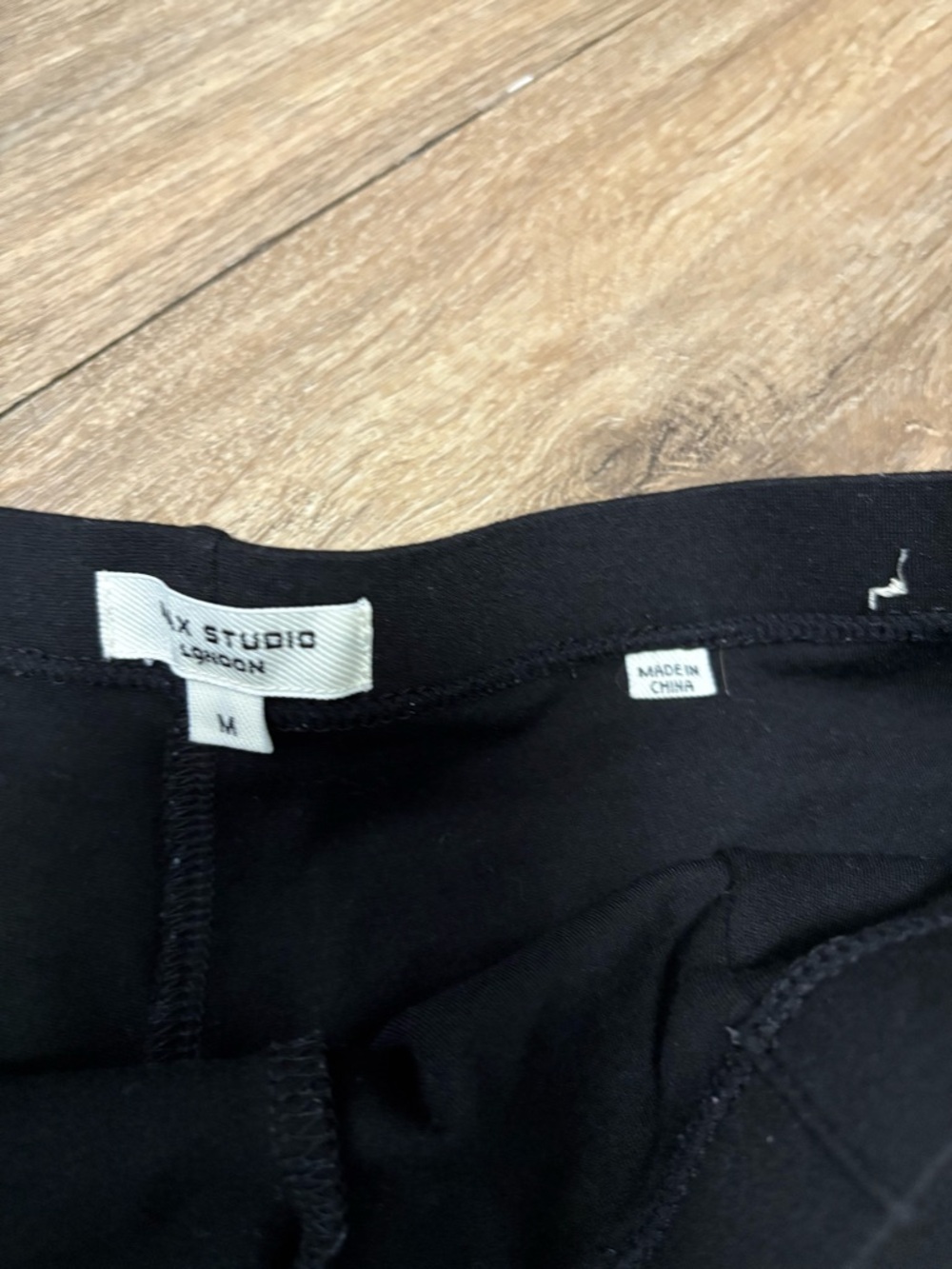 Max Studio Black Wide-Leg Mid-Rise Pants - Picture 3 of 8